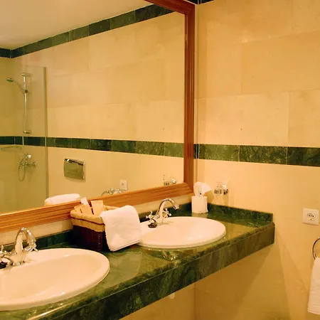 Hotel Grand Callao 4*