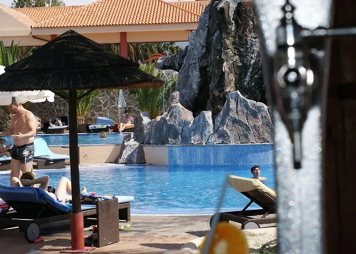 Grand Callao 4*